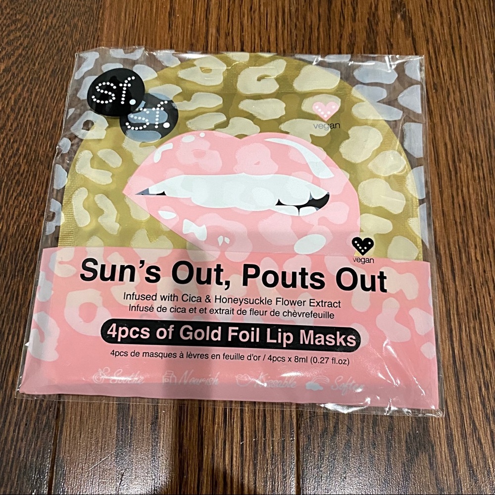 NWT {SFGLOW} Sun’s Out Pouts Out Lip Mask
